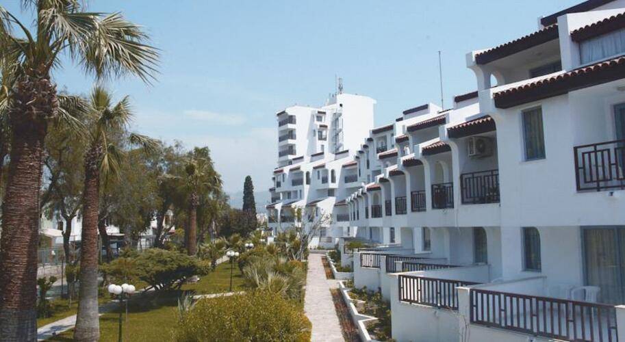 Sentinus Beach Hotel
