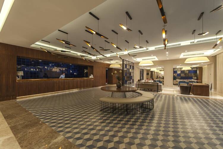 Le Bleu Hotel & Spa (Ex. Noa Hotels Kusadasi Beach Club)