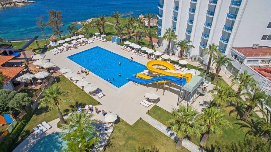 Le Bleu Hotel & Spa (Ex. Noa Hotels Kusadasi Beach Club)