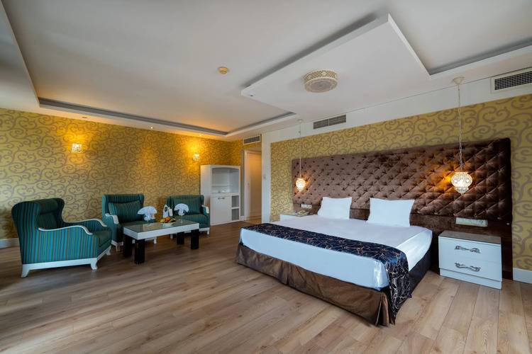 Rox Royal Hotel (Ex.Grand Haber Hotel)