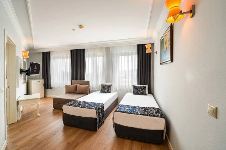 Rox Royal Hotel (Ex.Grand Haber Hotel)