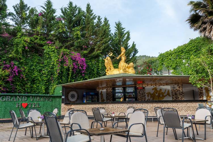 Grand Viking Hotel