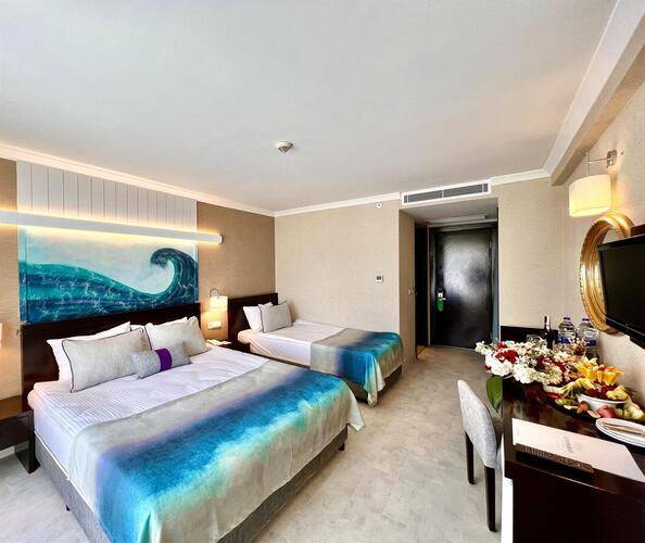 Catamaran Quality Times (Ex.Catamaran Resort Hotel)