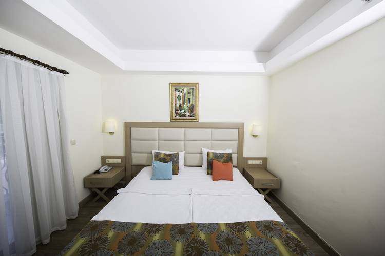 Fore Resort & Spa (Ex.Palmet Beach Resort)