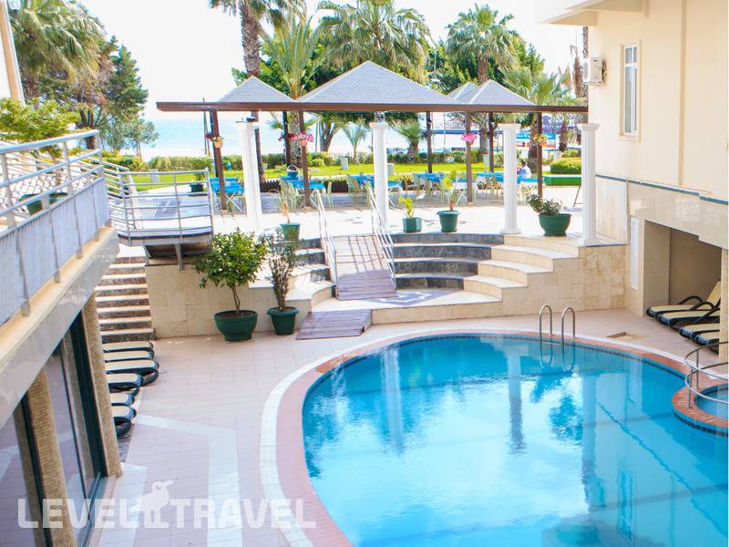 Фотография L'Ancora Beach Hotel