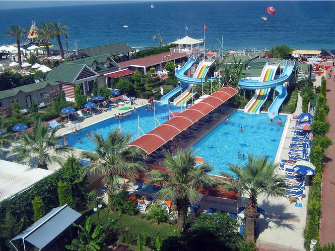 Lims Bona Dea Beach Hotel