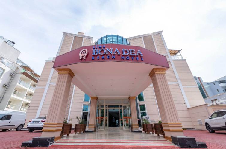 Lims Bona Dea Beach Hotel