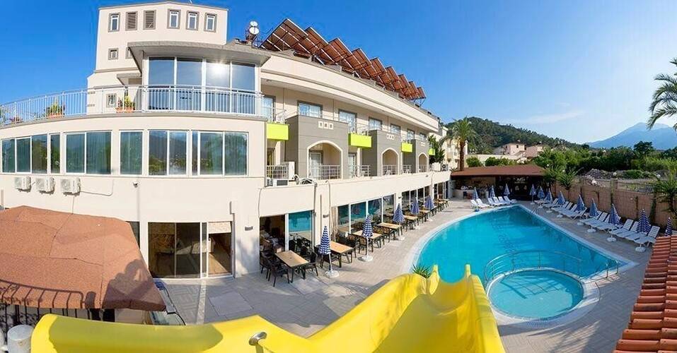 Rich Melissa Hotel (Ex.Melissa Hotel)