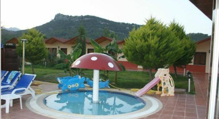 Park Marina Kiris Resort Hotel (Ex. Larissa Aura Resort)