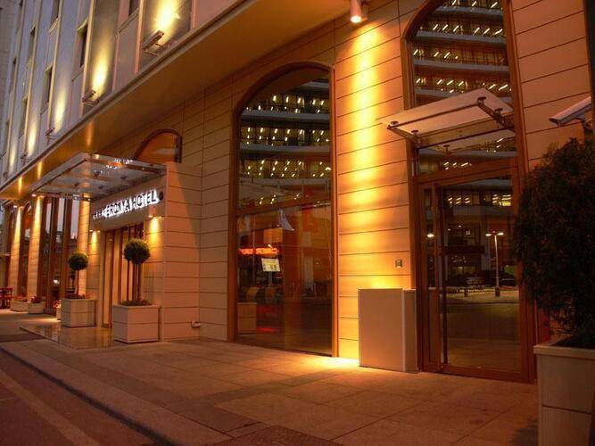 Feronya Hotel