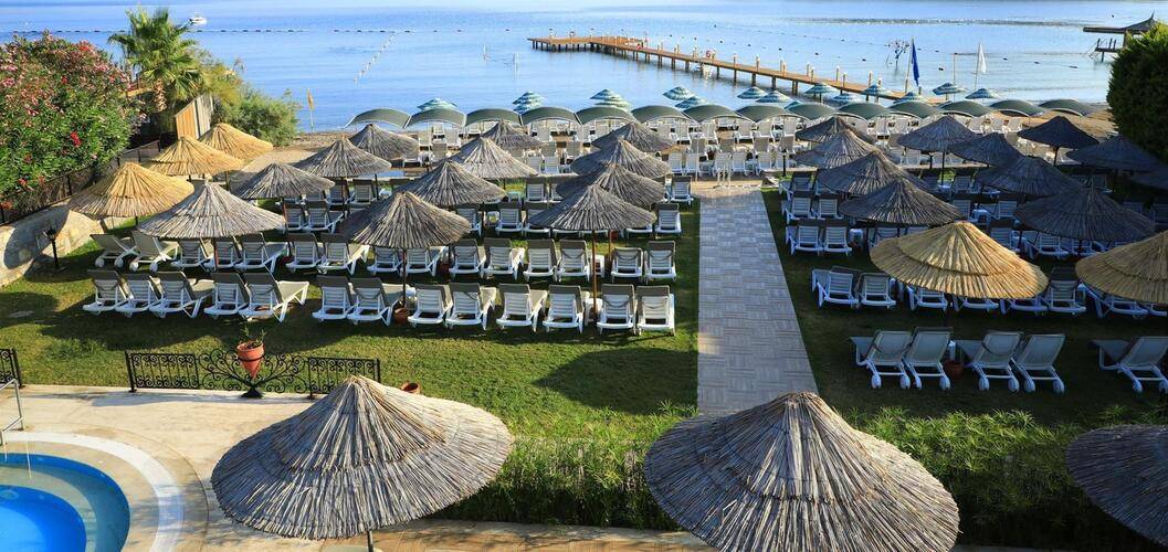 Cactus Fleur Beach Club & Aquapark