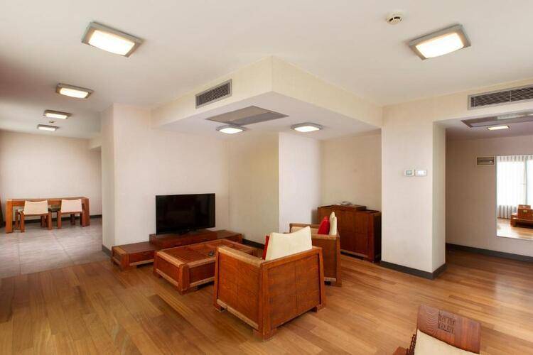 Nippon Hotel