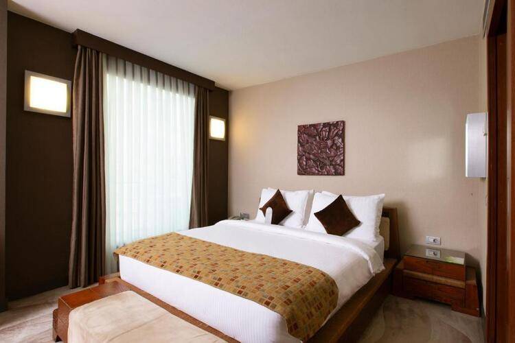 Nippon Hotel