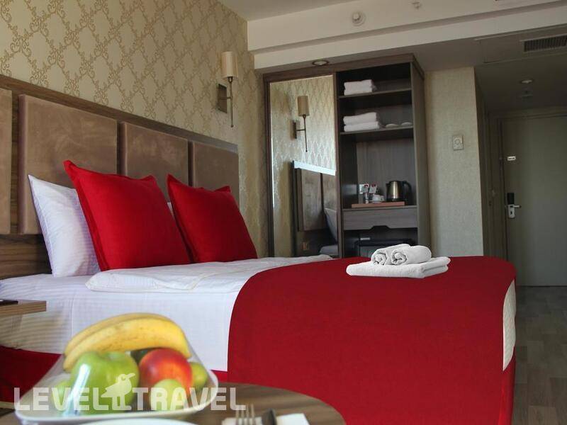 Фотография Euro Plaza Hotel