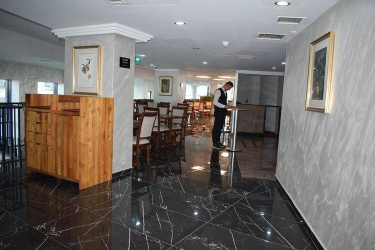 Euro Plaza Hotel