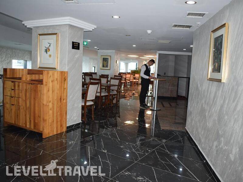 Фотография Euro Plaza Hotel