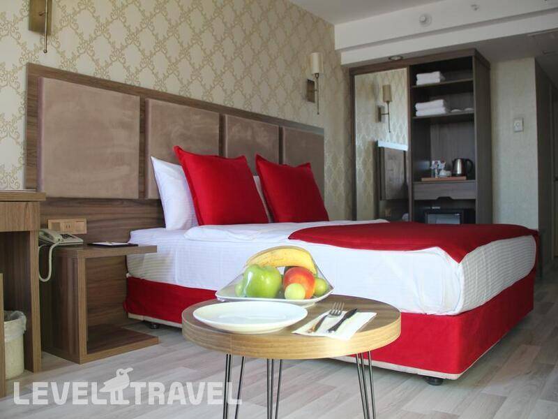 Фотография Euro Plaza Hotel