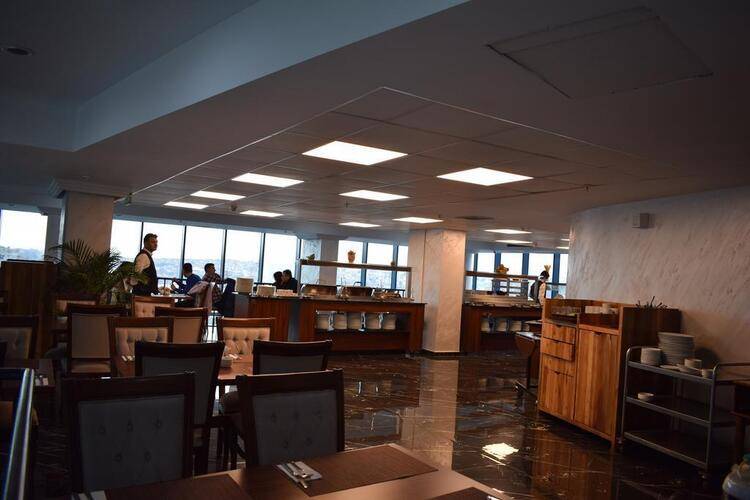 Euro Plaza Hotel
