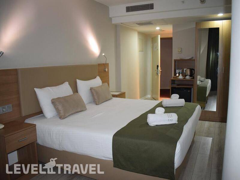 Фотография Euro Plaza Hotel