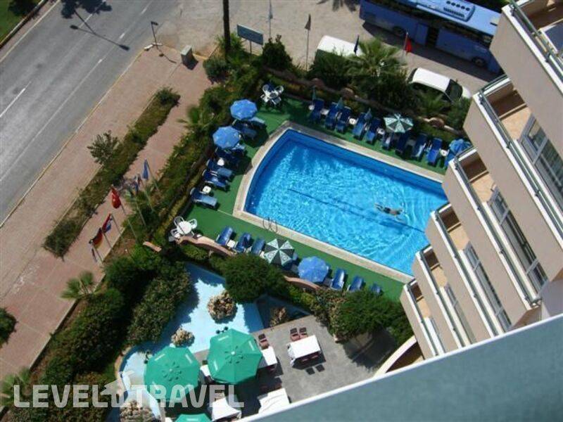 Фотография Riviera Suite Hotel