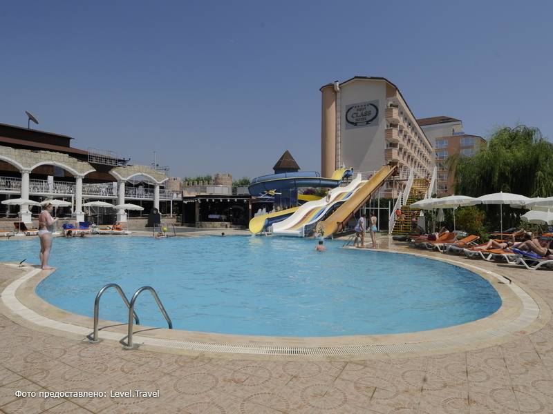 Фотография First Class Hotel