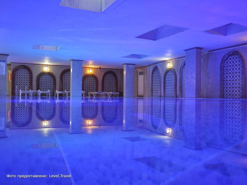 Фотография First Class Hotel