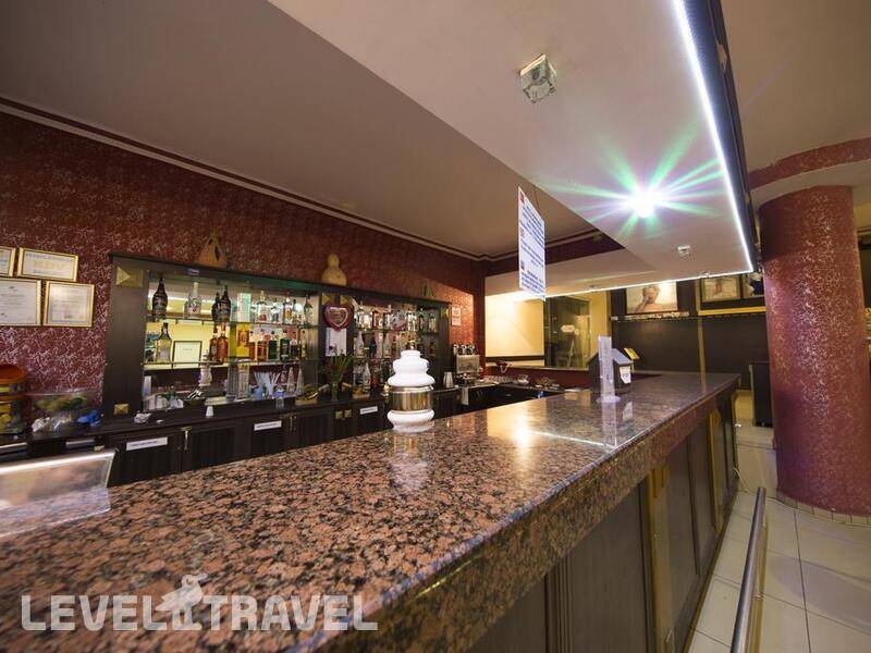Фотография First Class Hotel