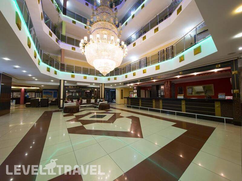 Фотография First Class Hotel