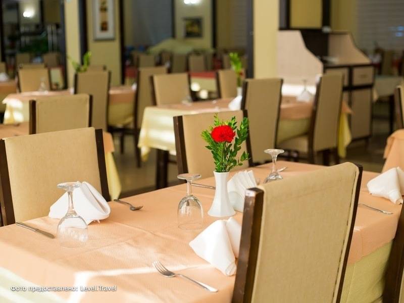 Фотография First Class Hotel