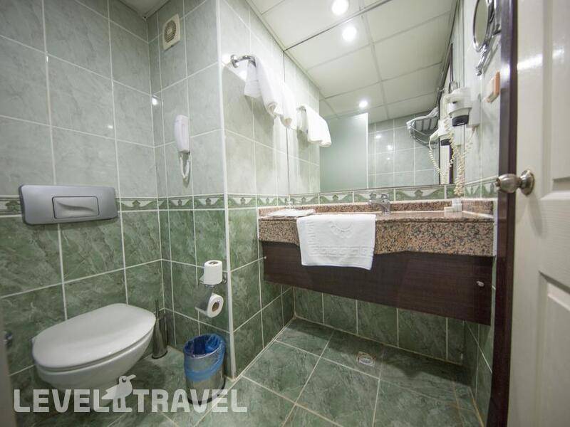 Фотография First Class Hotel
