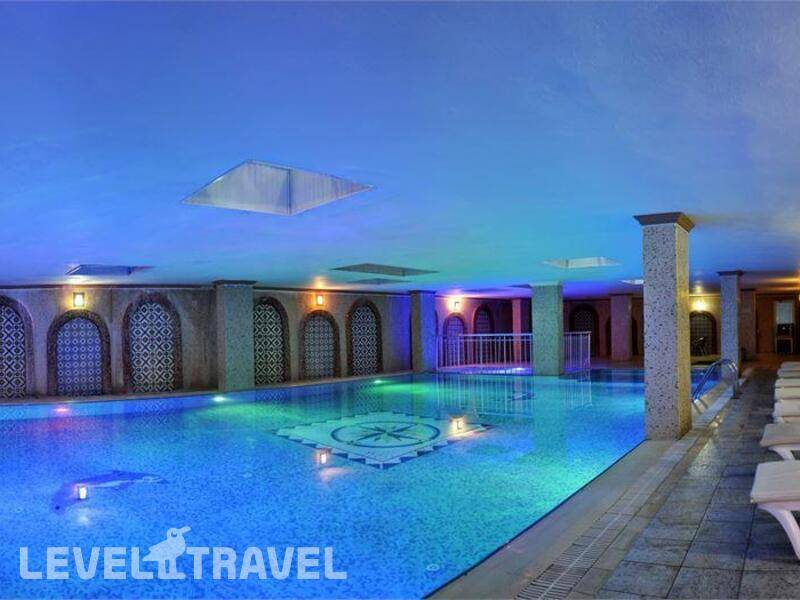 Фотография First Class Hotel