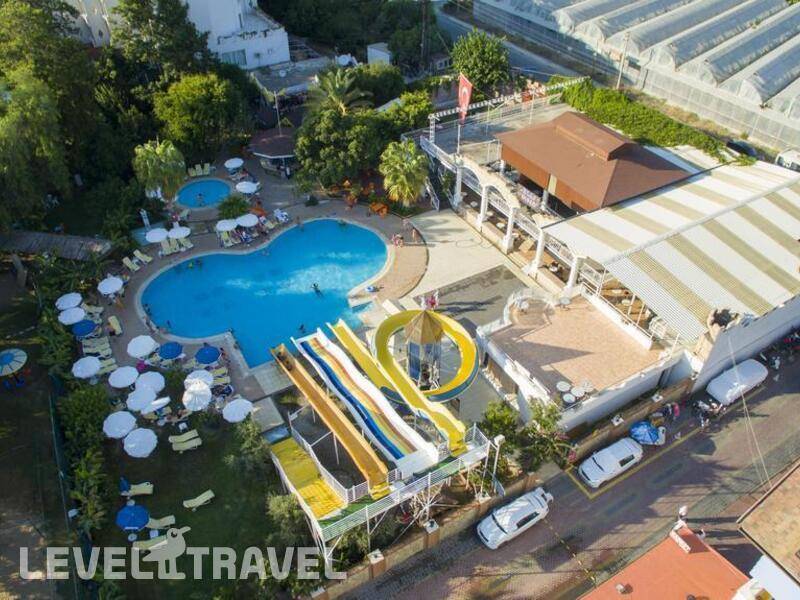 Фотография First Class Hotel