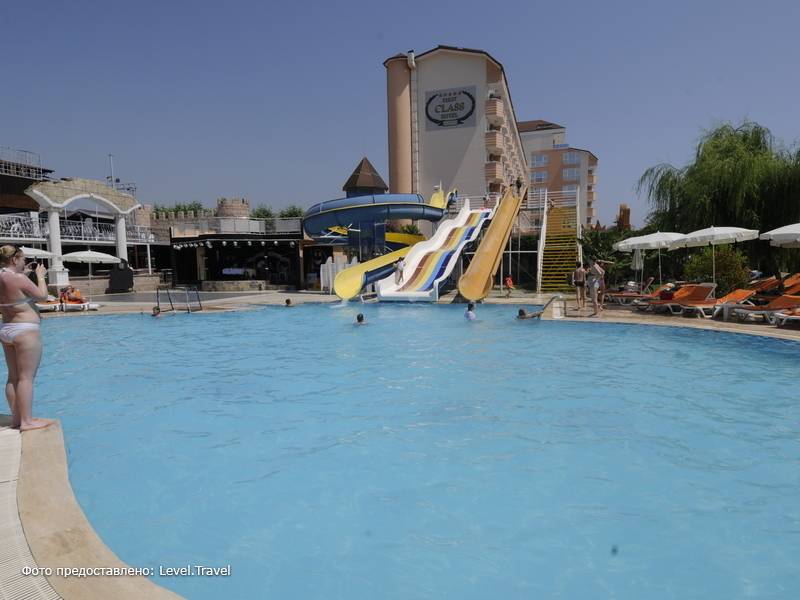 Фотография First Class Hotel