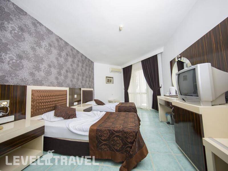 Фотография First Class Hotel