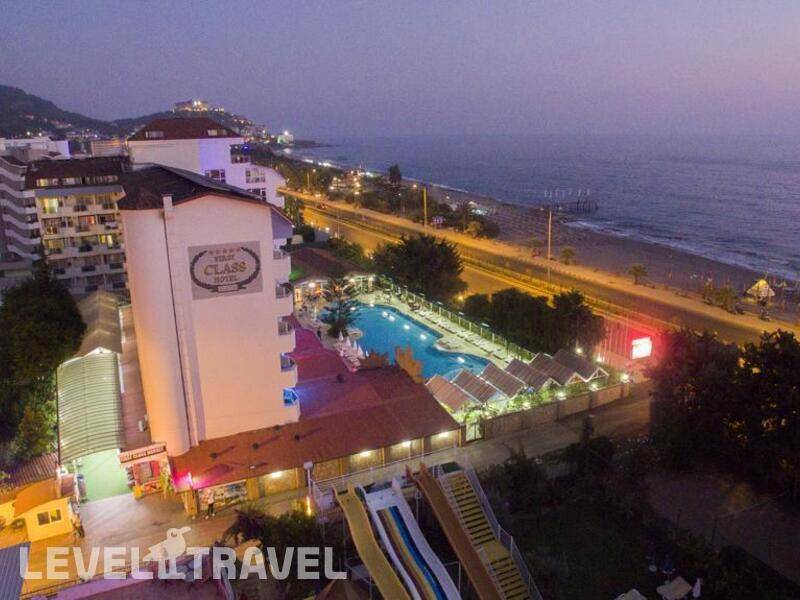 Фотография First Class Hotel