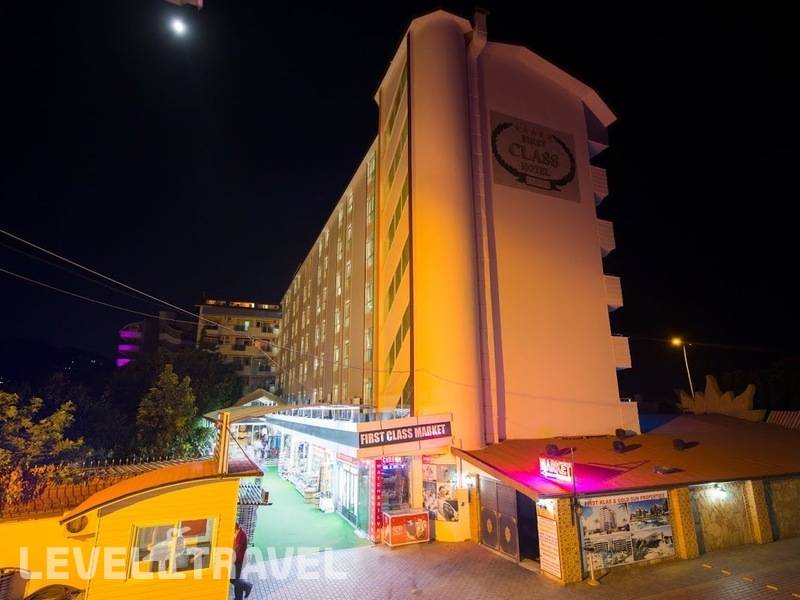 Фотография First Class Hotel