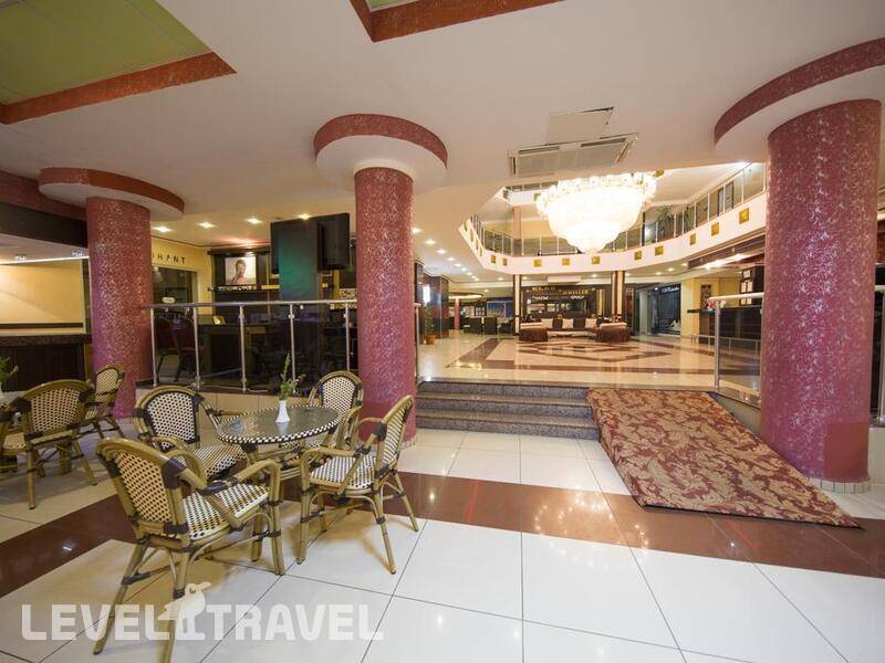 Фотография First Class Hotel