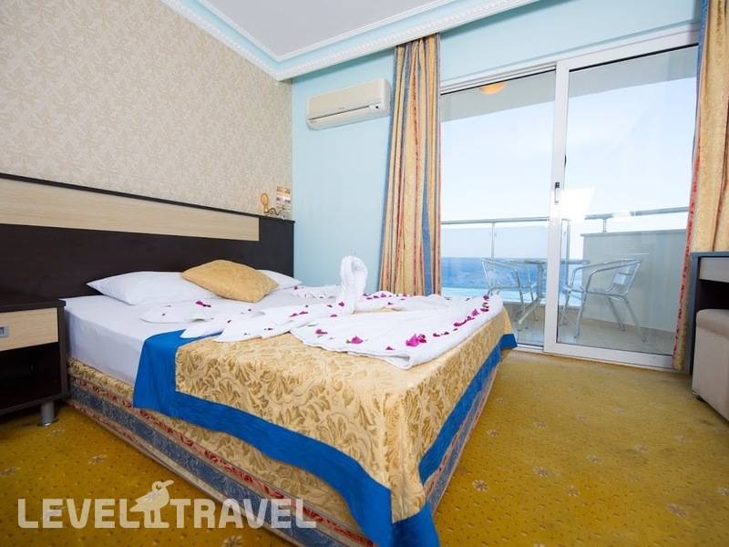 Фотография First Class Hotel