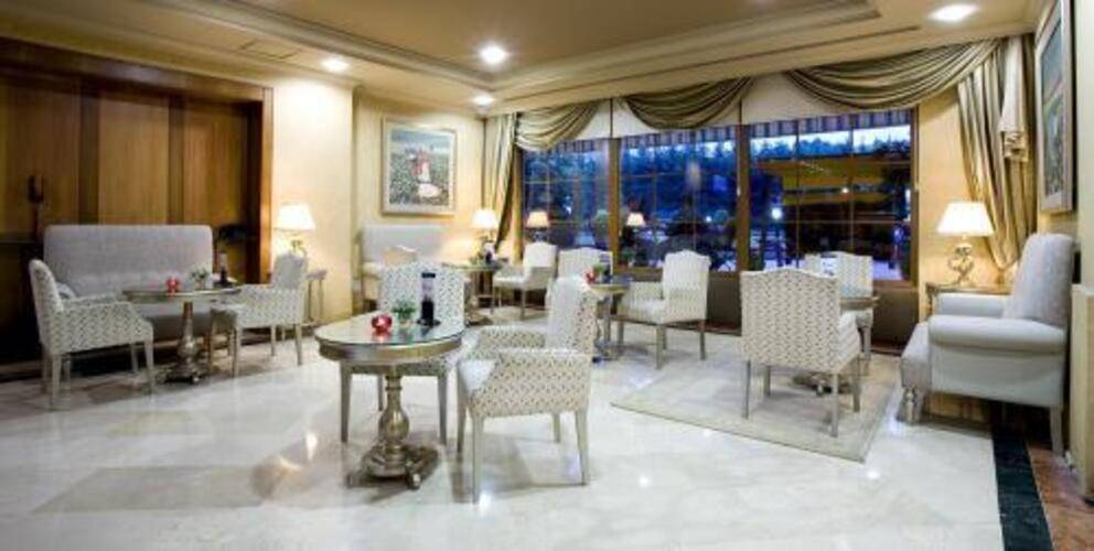 Green Park Merter Hotel