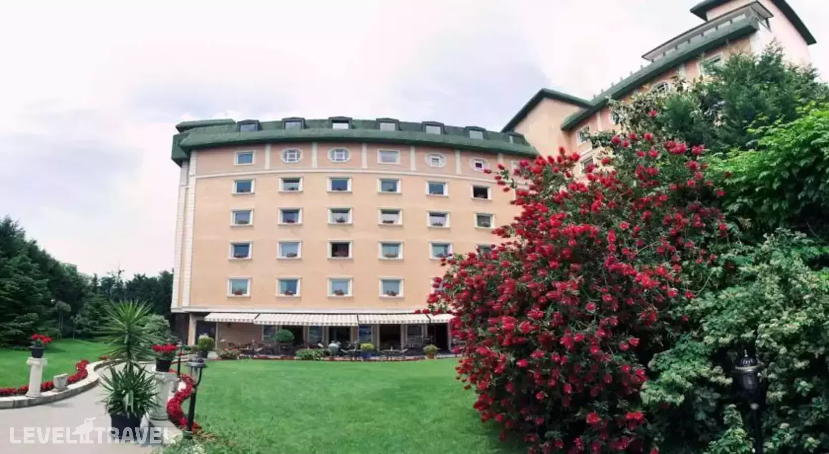 Green Park Merter Hotel