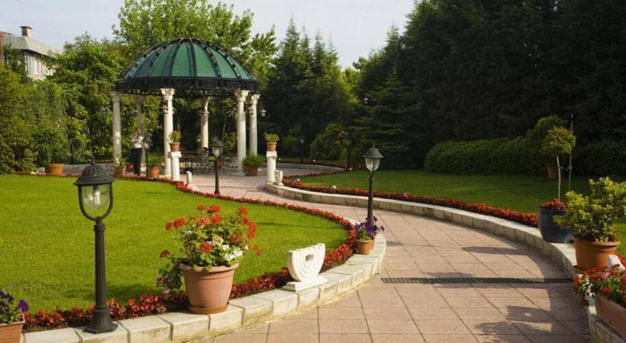Green Park Merter Hotel