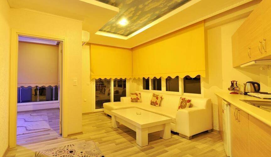 Klas Hotel