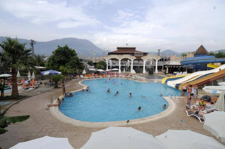 Klas Hotel