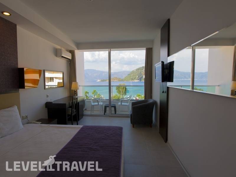 Фотография Supreme Beach Hotel (Adults Only 13+) (Ex.Munamar Beach Residence)