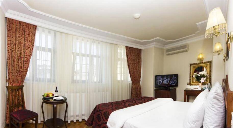 Amber Hotel (Ex.Best Western Hotel Amber)