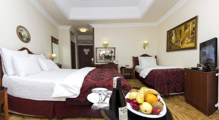 Amber Hotel (Ex.Best Western Hotel Amber)