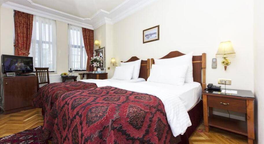 Amber Hotel (Ex.Best Western Hotel Amber)