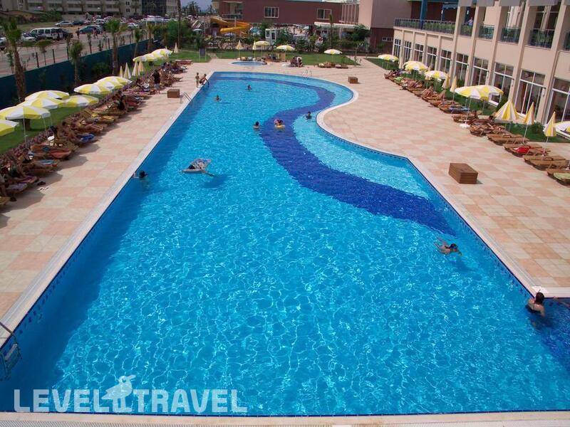 Фотография Titan Select Hotel