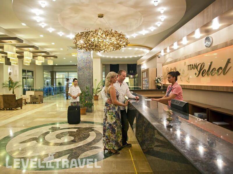 Фотография Titan Select Hotel