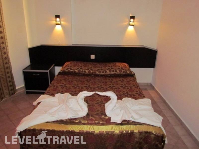 Фотография Twins Suit Hotel